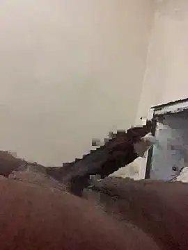 laperson online show from April 2026 10:32:01 AM