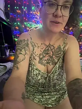 sareberr420 online show from July 2026 04:25:01 PM