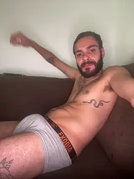 Paulistadott online show from April 2026 07:07:01 PM