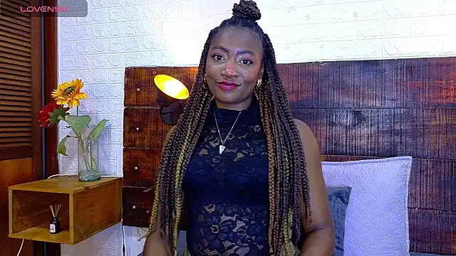 Snapshot of Amy_Brunette chatting on December 2025 04:28:02 PM Amy Brunette online show from December 2025 04:28:02 PM