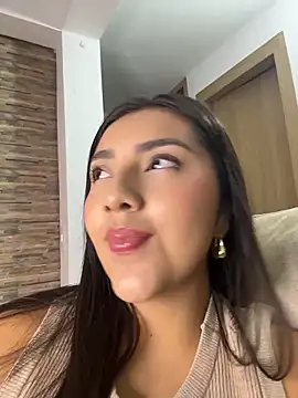 Snapshot of Sammyy_torres chatting on April 2026 05:36:01 AM Sammyy torres online show from April 2026 05:36:01 AM
