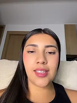 Snapshot of Sammyy_torres chatting on May 2026 03:59:01 AM Sammyy torres online show from May 2026 03:59:01 AM