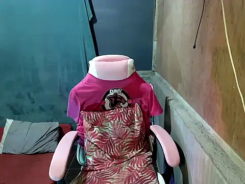 saucy elj online show from March 2026 08:51:02 PM