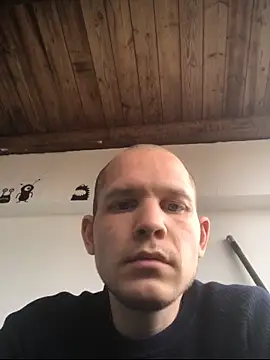 Spielzeugtwink online show from June 2026 01:53:01 PM