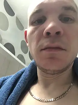 Spielzeugtwink online show from February 2026 06:32:01 PM