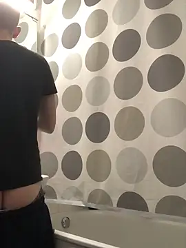 Spielzeugtwink online show from April 2026 10:27:01 PM