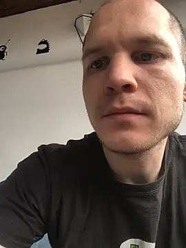 Spielzeugtwink online show from May 2026 10:13:01 AM