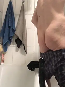 Spielzeugtwink online show from January 2026 10:03:01 PM