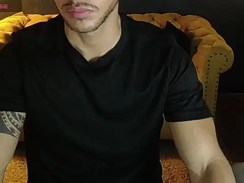 Snapshot of tayler_luke chatting on March 2026 01:22:01 AM tayler luke online show from March 2026 01:22:01 AM