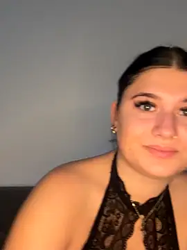 Snapshot of KimberlyBlue chatting on November 2025 10:32:01 PM KimberlyBlue online show from November 2025 10:32:01 PM