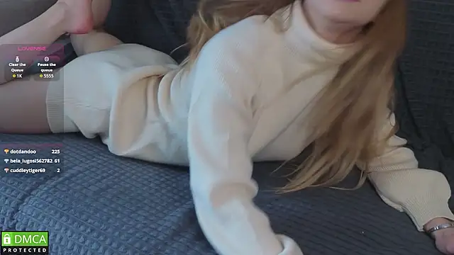 EmilieLong online show from March 2026 08:26:33 AM