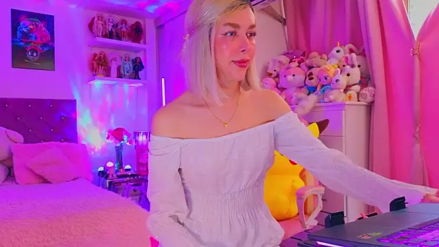 MadamBarbiee online show from March 2026 04:28:02 PM