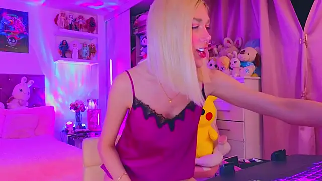 MadamBarbiee online show from March 2026 12:28:01 AM