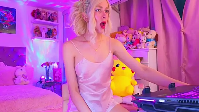 MadamBarbiee online show from January 2026 12:25:01 AM