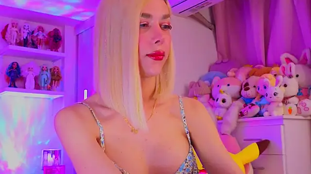 MadamBarbiee online show from March 2026 10:49:02 PM