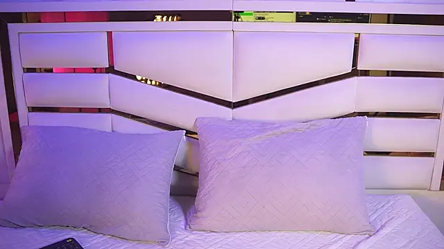 luciana agudelo online show from March 2026 07:16:01 PM