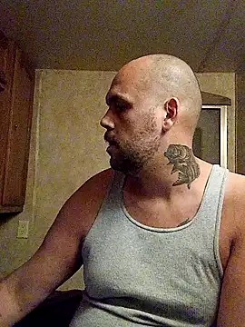 BigriskDaddy92 online show from December 2025 01:57:01 PM