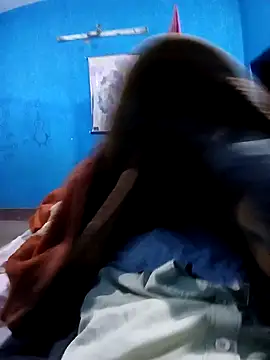 vaasuboy01 online show from December 2025 06:42:01 PM