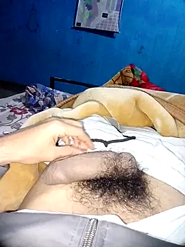 vaasuboy01 online show from November 2025 12:28:02 PM