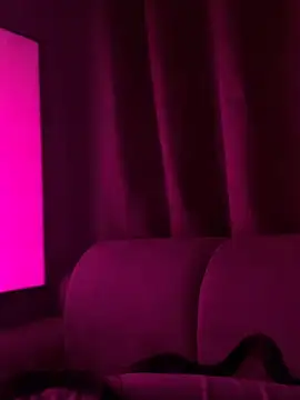 Snapshot of AlisonFerrera_ chatting on November 2025 11:47:02 PM AlisonFerrera online show from November 2025 11:47:02 PM