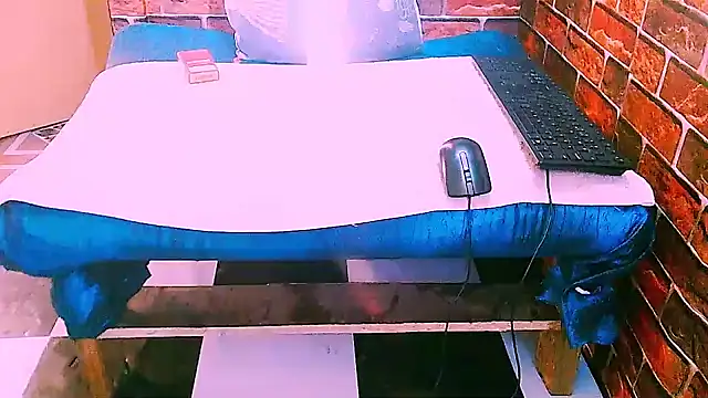 indian spice girl online show from April 2026 06:04:02 AM