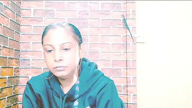 indian spice girl online show from May 2026 07:43:01 AM