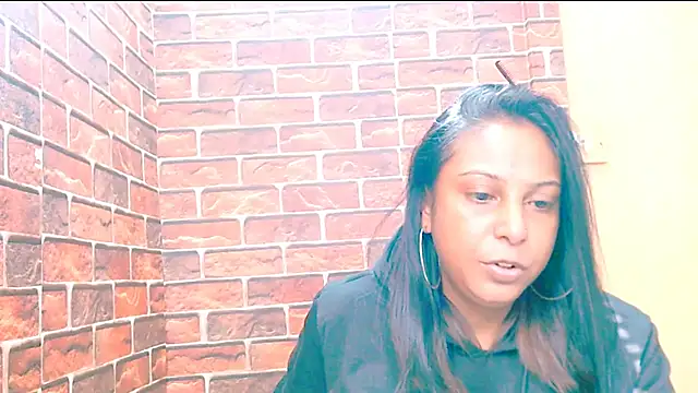 indian spice girl online show from May 2026 07:12:01 AM