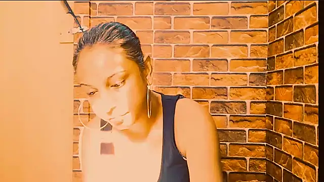indian spice girl online show from June 2026 07:19:01 AM