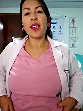 JustSamantha  online show from February 2026 07:41:02 AM