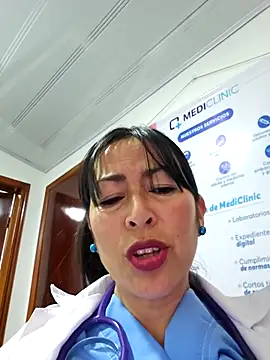 JustSamantha  online show from April 2026 11:12:02 AM