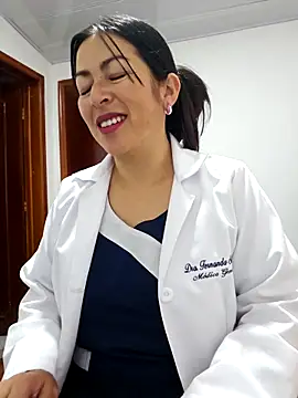 JustSamantha  online show from December 2025 11:34:01 AM