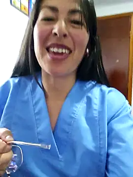 JustSamantha  online show from March 2026 12:06:01 AM