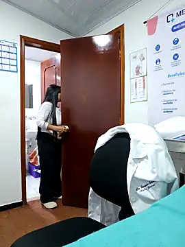 JustSamantha  online show from March 2026 12:01:01 AM