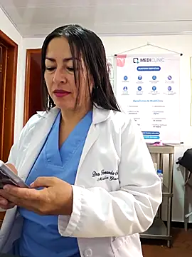 JustSamantha  online show from January 2026 02:21:01 PM