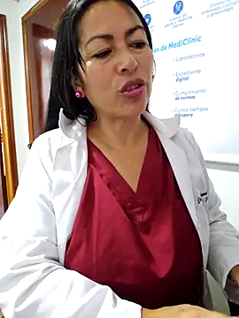 JustSamantha  online show from April 2026 11:12:01 AM