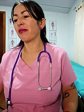 JustSamantha  online show from February 2026 12:39:02 PM