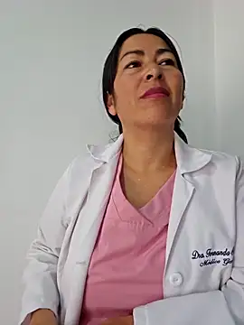 JustSamantha  online show from March 2026 02:03:02 PM