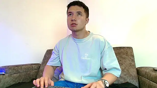 Ethan-Connor online show from December 2025 07:45:01 PM