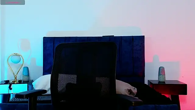 Ethan-Connor online show from January 2026 12:09:02 PM