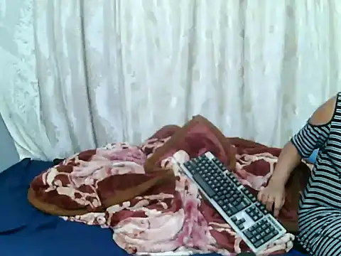 CindyX90 online show from November 2025 08:20:01 PM