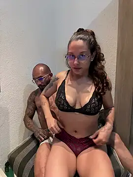 CasalBris4 online show from February 2026 12:13:02 AM