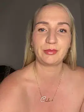 BootyQueenApril online show from June 2026 09:01:01 PM