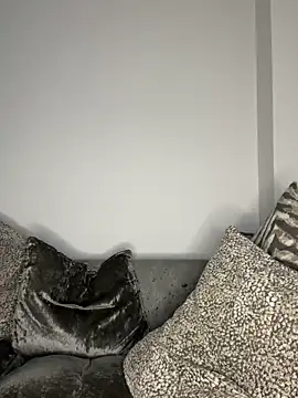 BootyQueenApril online show from April 2026 09:21:01 PM