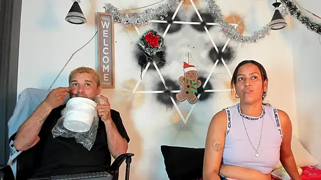 StephaniaAndRandy online show from December 2025 01:33:02 PM