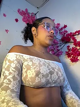 chleo rosse online show from April 2026 04:08:02 AM