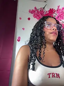 chleo rosse online show from April 2026 08:56:01 PM