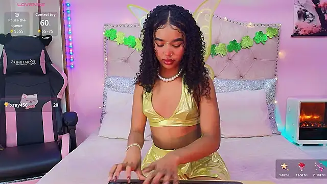 Naom star87 online show from March 2026 08:23:02 PM