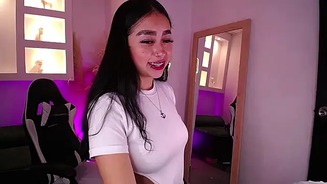 vallolett online show from April 2026 10:11:01 PM