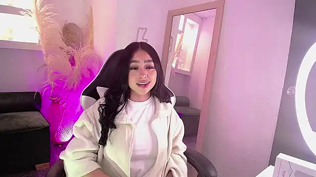 vallolett online show from March 2026 10:47:02 PM