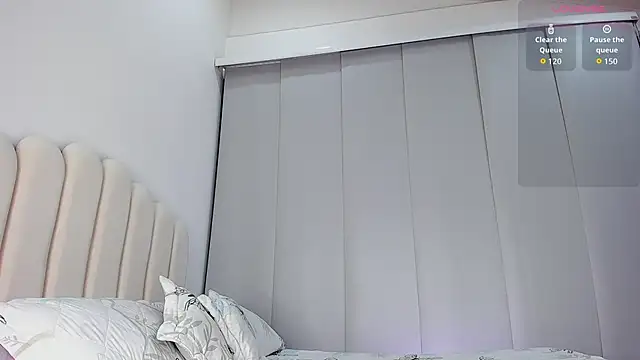 Amira-Zahra online show from January 2026 09:57:01 AM